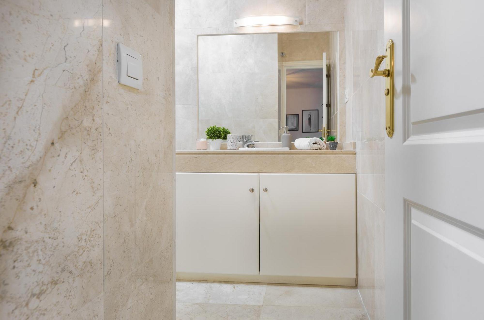 La Suite Malaga Centro Luaran gambar